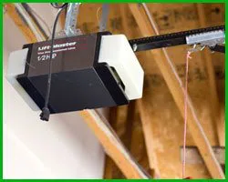 Master Garage Door Service Lynnwood, WA 425-354-3675 - sidebar-opener-t-07-gr-19m