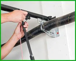 Master Garage Door Service Lynnwood, WA 425-354-3675 - sidebar-spring-t-07-gr-19m
